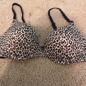 Victoria secret push-up bra